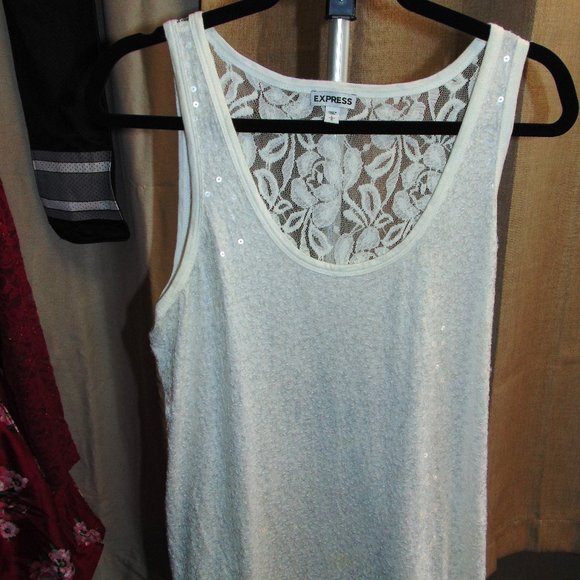 Express Top Large   ((B3)) - Picture 1 of 3